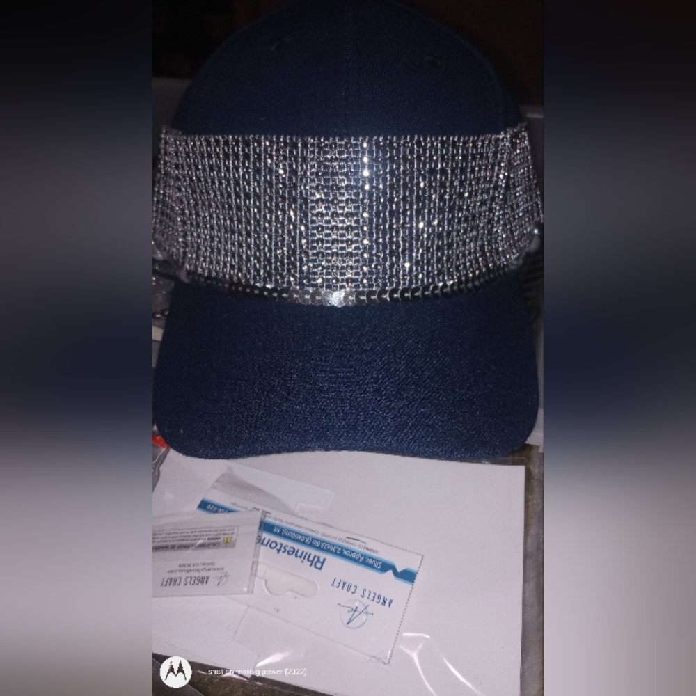 HAT'S - Picture 1 of 11